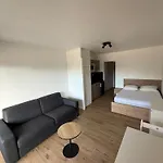 Appartement Super Climatisé Sur Le Port De Hyères