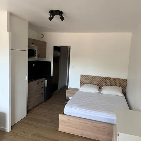 Super Climatisé Sur Le Port De Appartement *